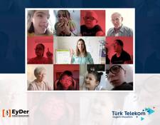 Bir video ekranında bir grup insanın ekran görüntüsü